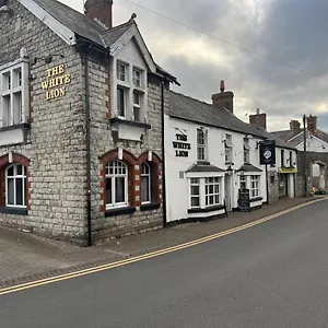 The White Lion Bridgend (Wales)